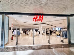 H&M