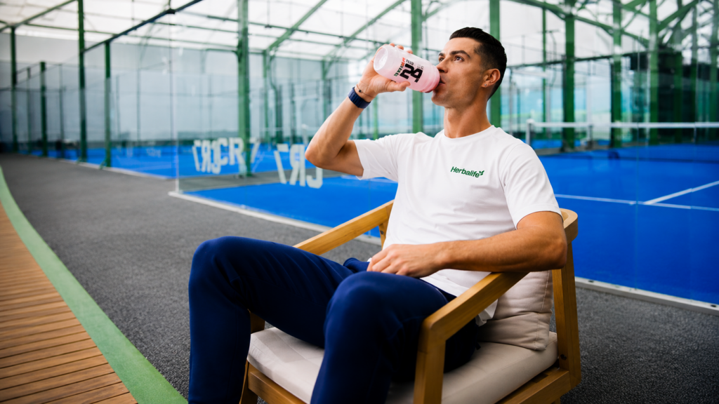 Futbolistas alto rendimiento nutrición, hidratación y suplementación