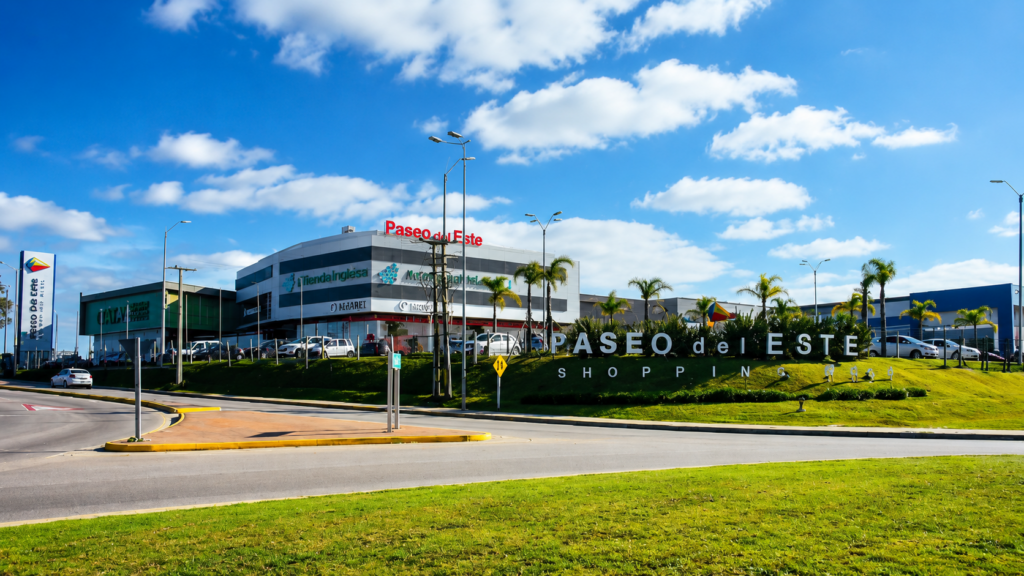 Paseo del Este