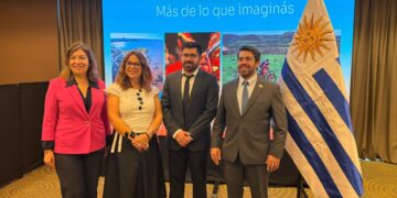 Uruguay Perú