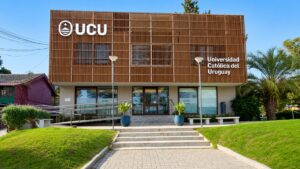 UCU campus PDE